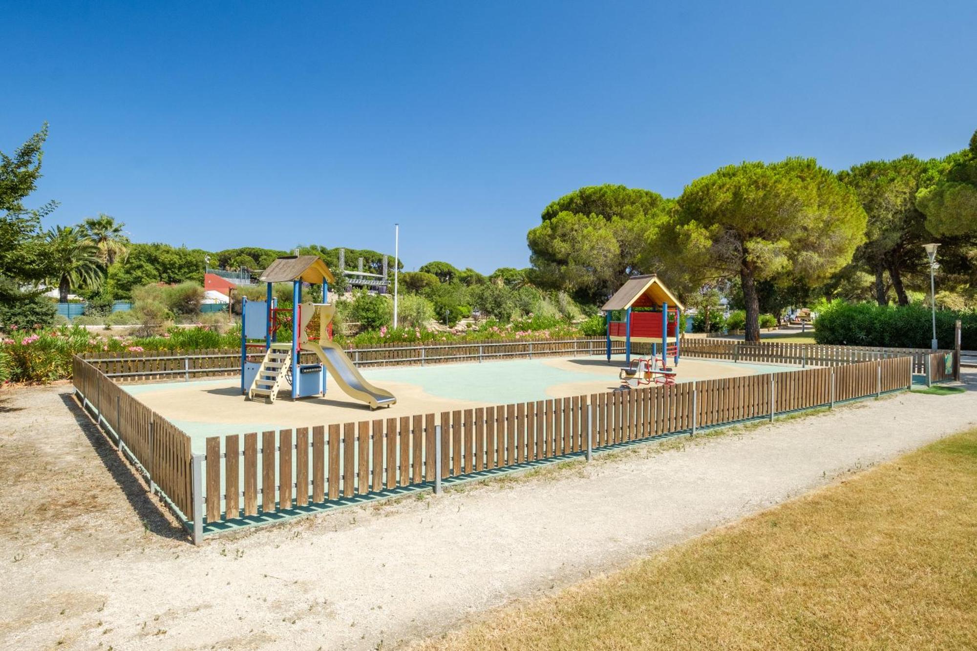 Residence Pierre & Vacances Les Rives De Cannes Mandelieu Zewnętrze zdjęcie